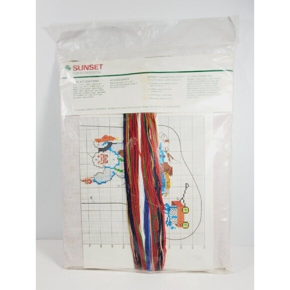 Sunset Counted Cross Stitch Santa's Finishing Touch Stocking Kit #2900 New 1980s - Picture 2 of 6
